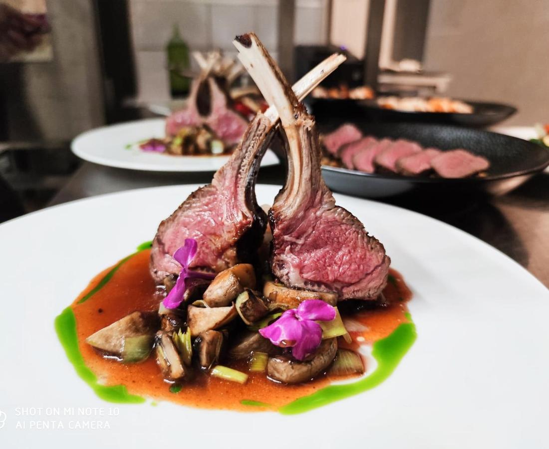 Gourmet Hotel Villa Patriot Марианске-Лазне Экстерьер фото
