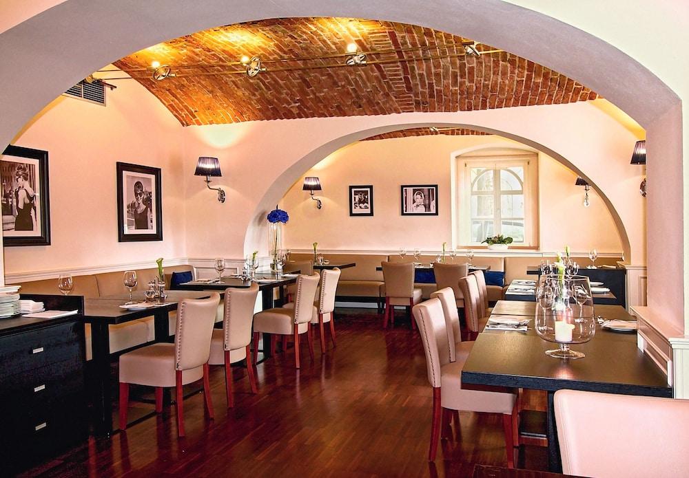 Gourmet Hotel Villa Patriot Марианске-Лазне Экстерьер фото