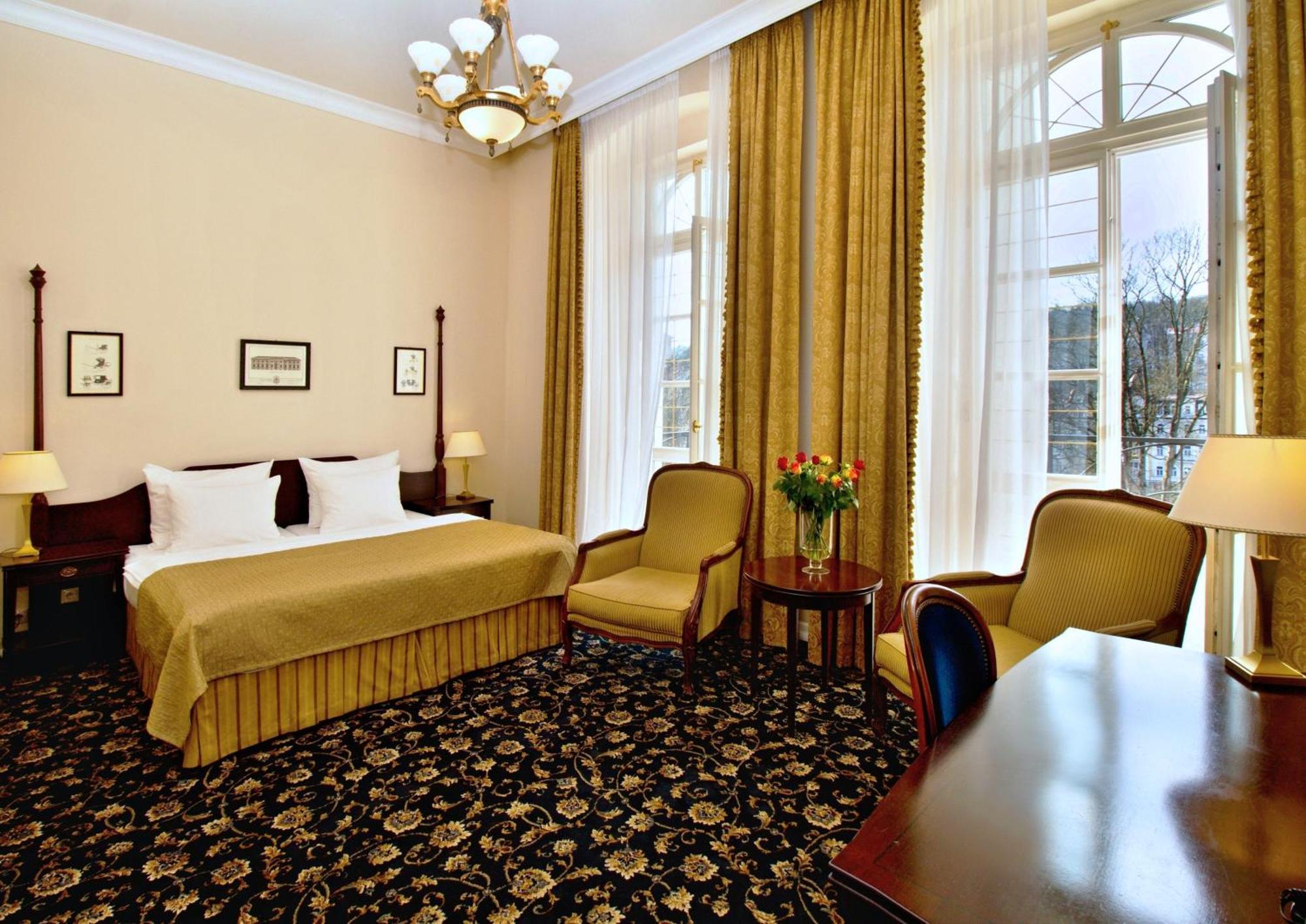 Gourmet Hotel Villa Patriot Марианске-Лазне Экстерьер фото