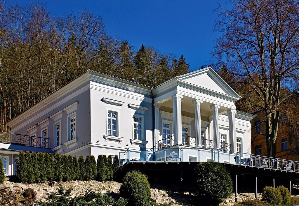 Gourmet Hotel Villa Patriot Марианске-Лазне Экстерьер фото