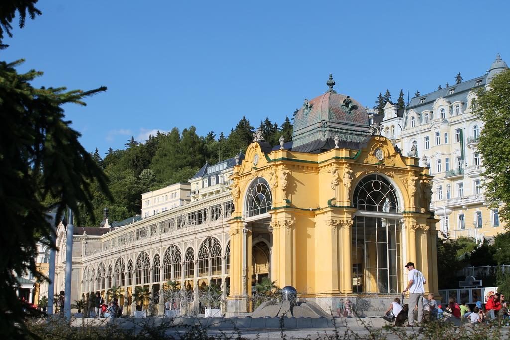 Gourmet Hotel Villa Patriot Марианске-Лазне Экстерьер фото