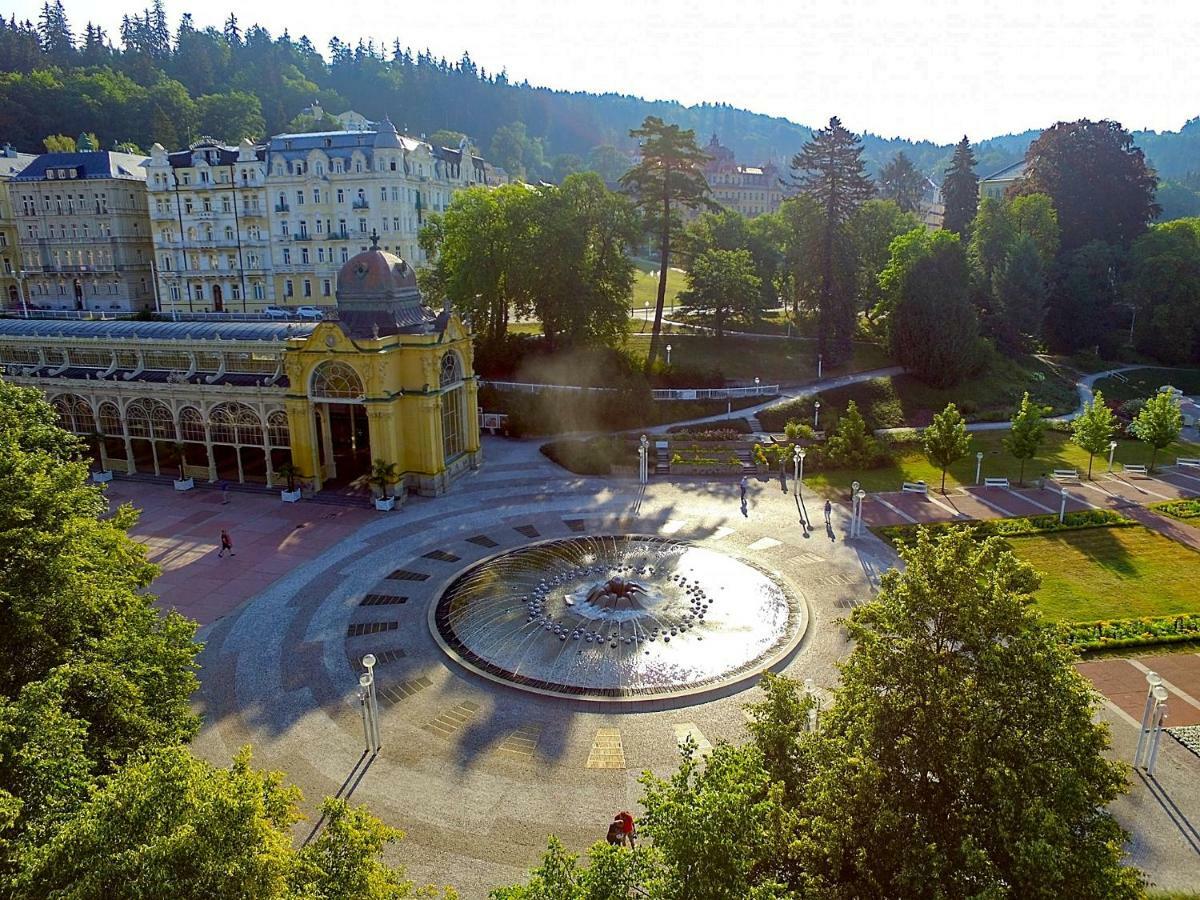 Gourmet Hotel Villa Patriot Марианске-Лазне Экстерьер фото
